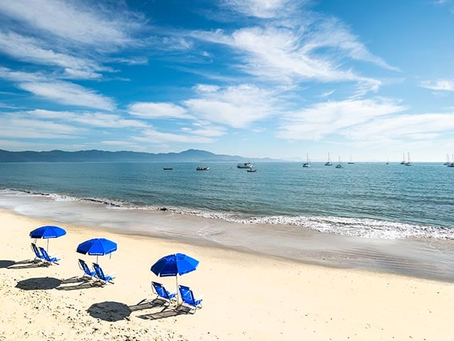 imagem-praia-de-jurere-florianopolis-sc