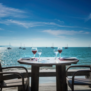 imagem-restaurante-na-praia-florianopolis-vista-mar