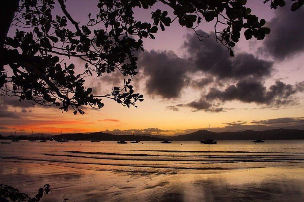 fim de tarde na praia de Jurerê