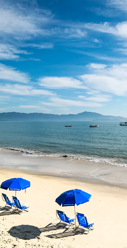 Imagem da praia de Jurerê em Florianópolis, Santa Catarina