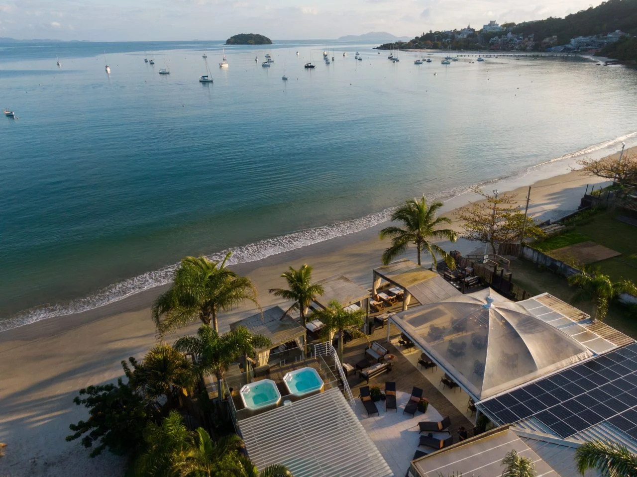 imagem aérea da Pousada dos Sonhos na Praia de Jurerê