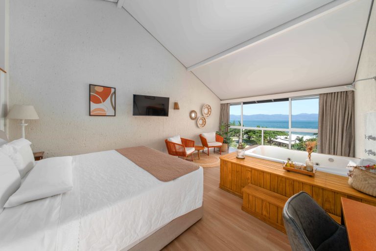 Hidromassagem com vista para o mar