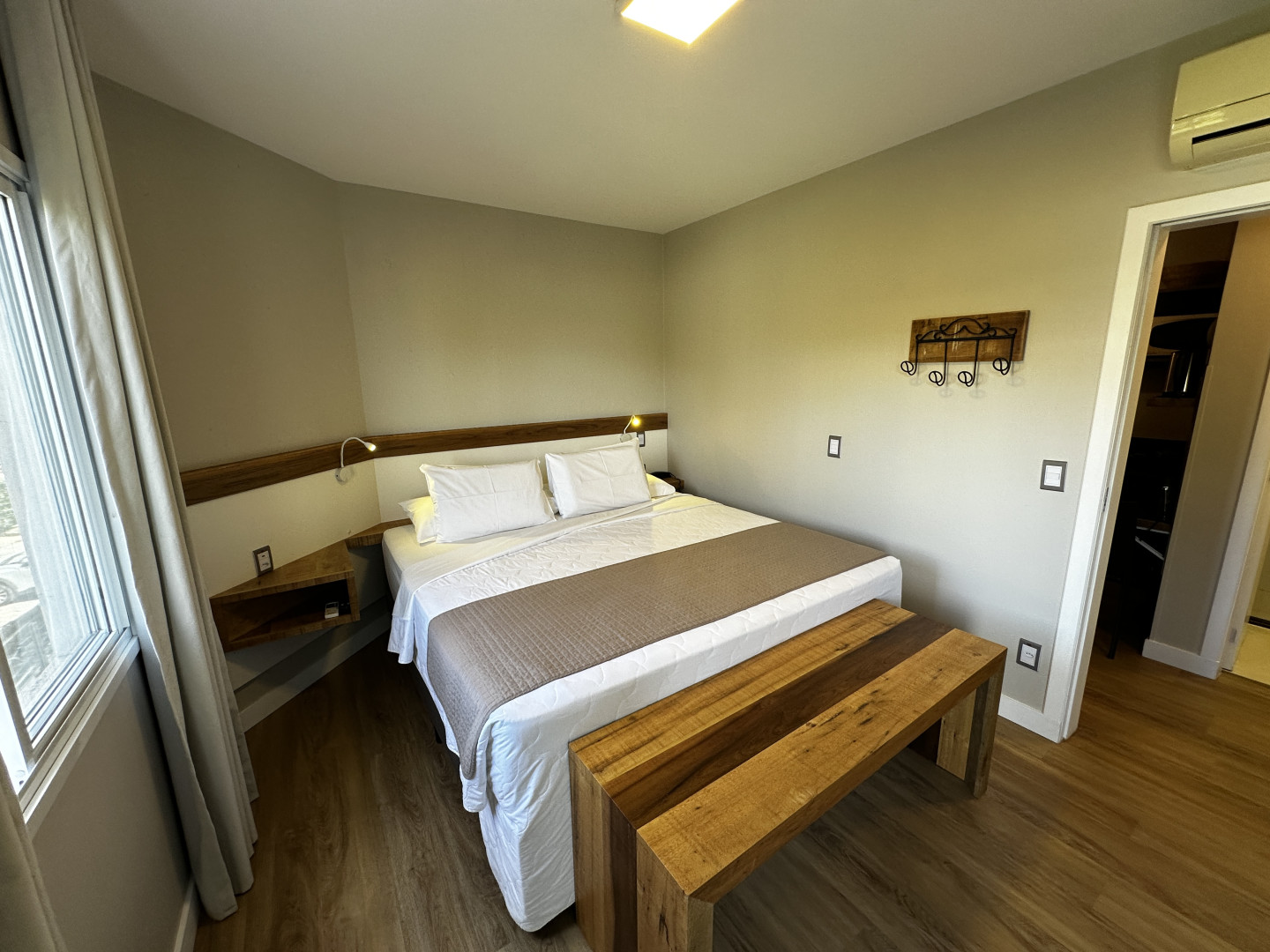 Cama Apartamento 1 Quarto Vista Lateral